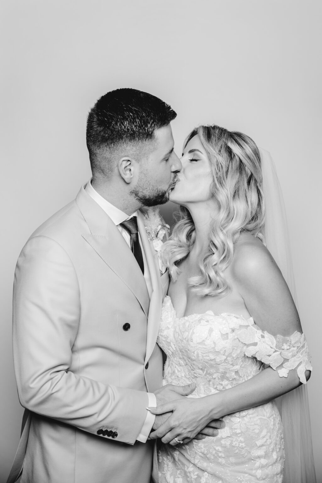 Modern Stilvoll Hochzeitsfotografie Hochzeitsreportagen Deutschlandweit Luxuriös Brautpaare Hochzeitfotografin Hochzeitslocation Bayern Heiraten Gabi Krauß Fotografie