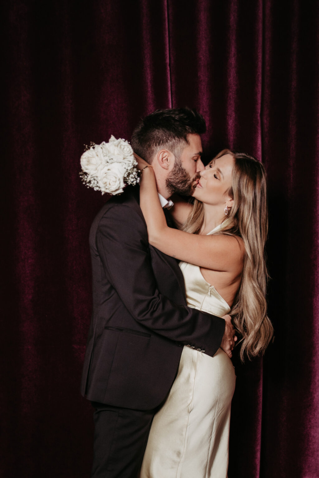 Editorial Wedding Photography stilvolle Hochzeitsfotografie Oberfranken Bamberg Bayern Luxushochzeit Bayern Premium Hochzeitsfotografie Fine Art Fotografie Gabi Krauß Hochzeitsfotografie exklusive Hochzeitsreportagen