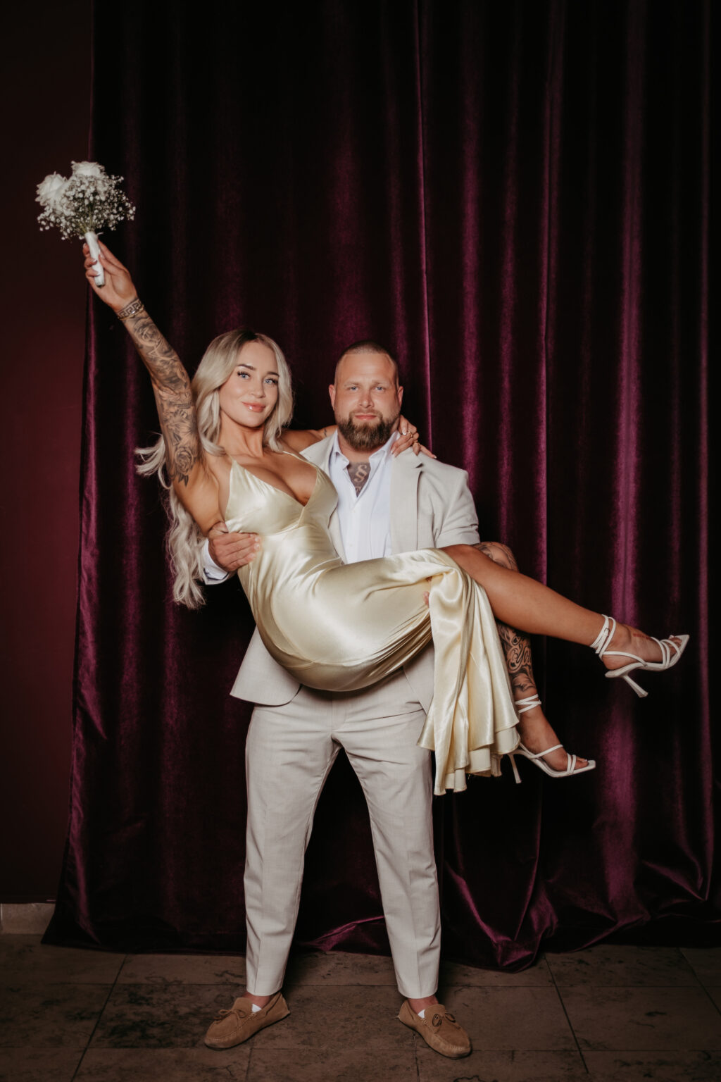 Editorial Wedding Photography stilvolle Hochzeitsfotografie Oberfranken Bamberg Bayern Luxushochzeit Bayern Premium Hochzeitsfotografie Fine Art Fotografie Gabi Krauß Hochzeitsfotografie exklusive Hochzeitsreportagen